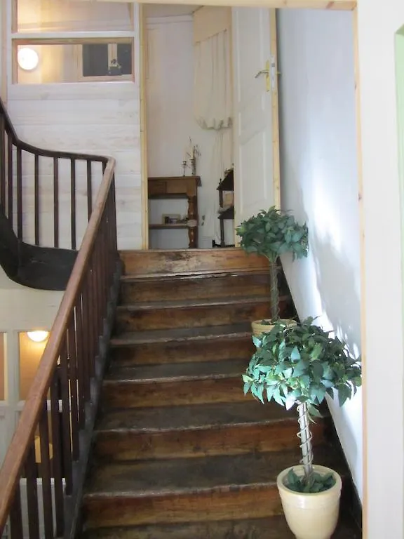La Maison De Natasha Castillon-en-Couserans B&B