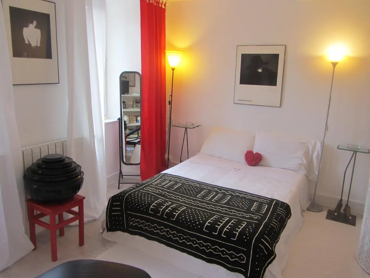 *** B&B La Maison De Natasha Castillon-en-Couserans 프랑스